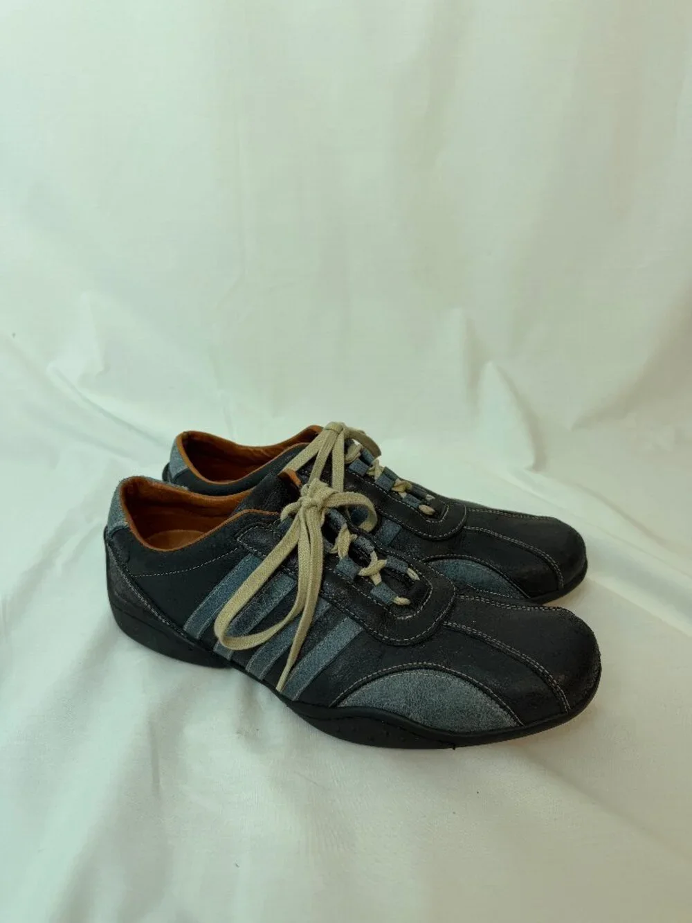 Blue/Gray Men's Robert Wayne Sneaker